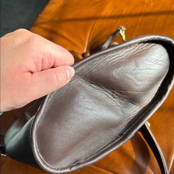 Coach Crossbody Bag - Picture 7 of 10